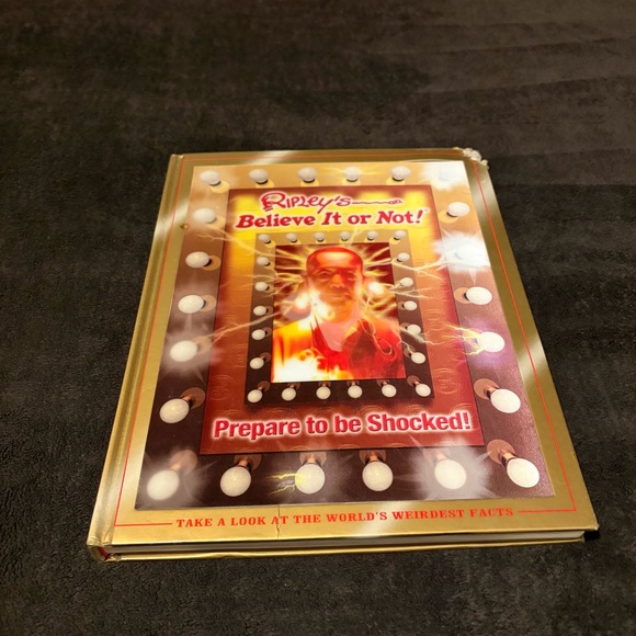 Balenciaga Other - Ripley's Believe It or Not! Prepare to be Shocked! Lenticular Gold Hardcover